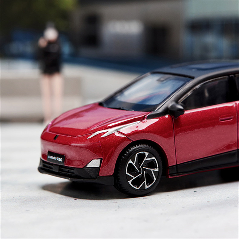 Bburago 1:64 LYNK & CO 02 Z20  - Renewable Energy Kids recensione e prezzo