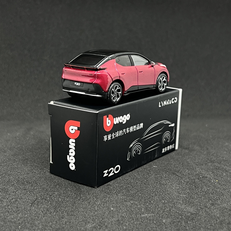 Bburago 1:64 LYNK & CO 02 Z20  - Renewable Energy Kids recensione e prezzo